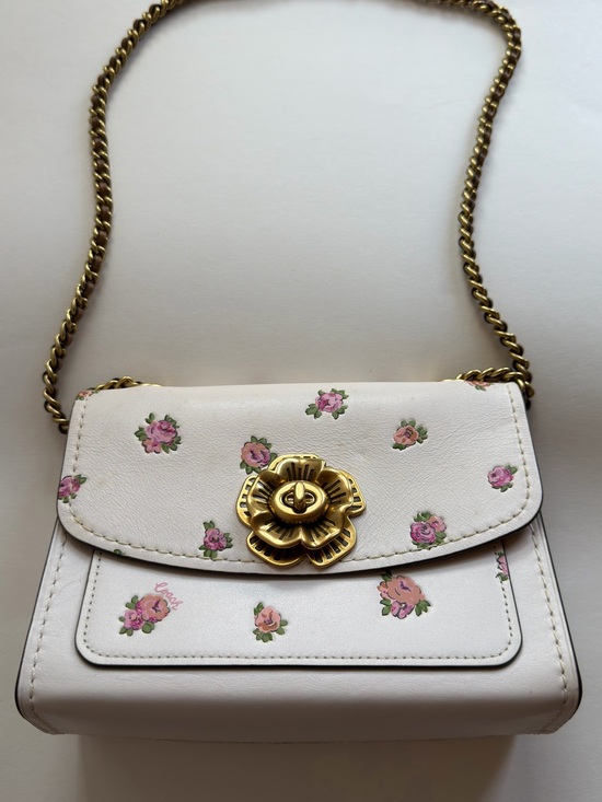 Coach Handbags - Coach White Floral Turnlock Crossbody Bag with Gold Chain